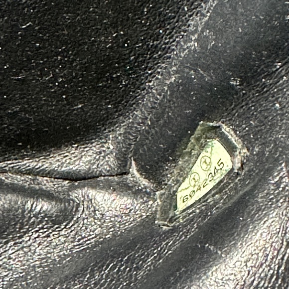 Chanel Medallion Tote Quilted Caviar Dark Navy With Silver Hardware - Picture 6 of 12